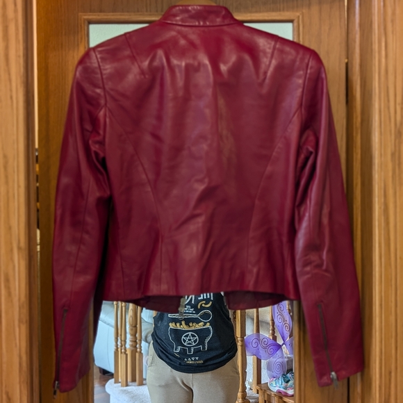 Vintage Danier Red Italian Leather Jacket - Picture 4 of 9